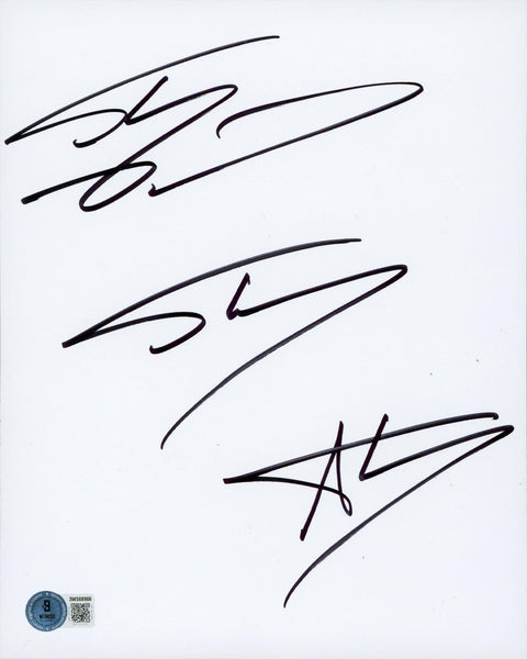 Lakers Shaquille O'Neal Authentic 3x Signed 8x10 Cut Signature BAS #3W388986