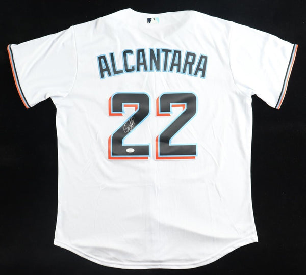 Sandy Alcantara Signed Miami Marlins Jersey (JSA) 2022 N.L. Cy Young Award