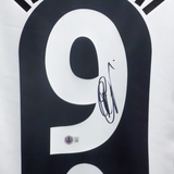 Filippo Inzaghi Signed Juventus FC Home Soccer Jersey #9 with Beckett Witness