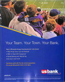 Adrian Peterson Autographed Minnesota Vikings Magazine Beckett 43099