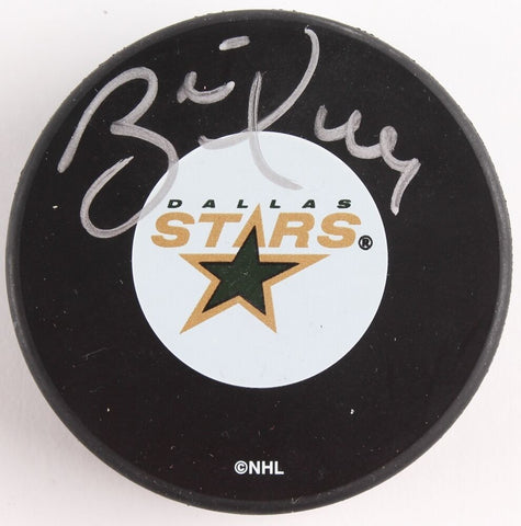 Brett Hull Signed Stars Hockey Puck (JSA) 741 NHL Goals / 2X Stanley Cup Champ
