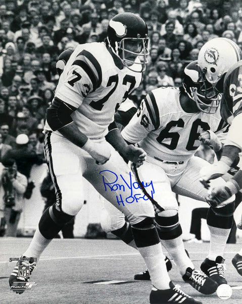 Ron Yary Signed Vikings SB VIII B&W Action 16x20 Photo w/HOF'01 - (SCHWARTZ COA)