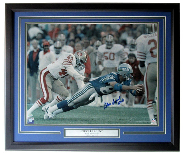 Steve Largent HOF Autographed/Inscribed Seahawks 16x20 Photo Framed MCS 205108
