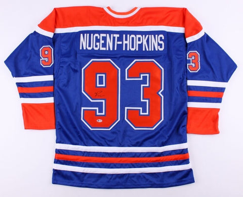 Ryan Nugent-Hopkins Signed Oilers Jersey (Beckett) #1 overall Pick 2011 NHL Drft