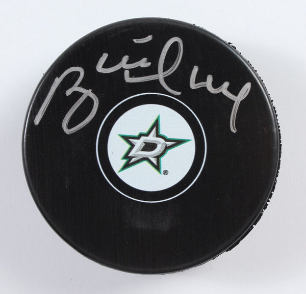 Brett Hull Signed Stars Hockey Puck (Beckett) 741 NHL Goals -2xStanley Cup Champ