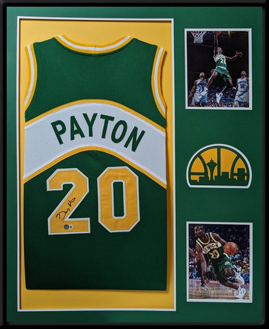 FRAMED SEATTLE SUPERSONICS GARY PAYTON AUTOGRAPHED SIGNED JERSEY BECKETT HOLO