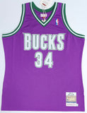 Bucks RAY ALLEN Signed Official Authentic Mitchell & Ness Jersey AUTO - BECKETT