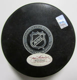 Matt Read Flyers Autographed/Signed Flyers Logo Puck JSA 144352