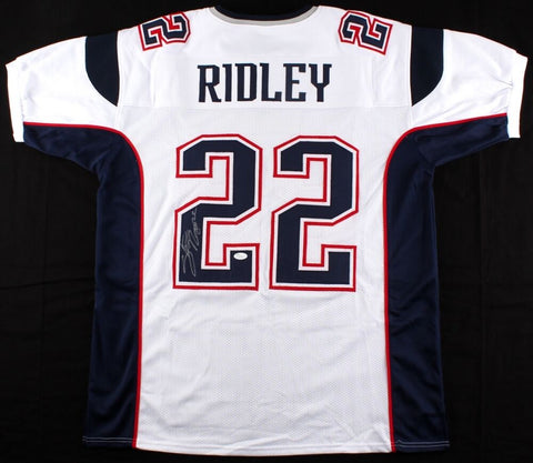 Stevan Ridley Signed White Patriots Jersey (JSA) Super Bowl champion XLIX