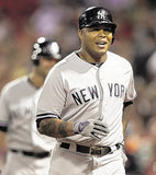 Andruw Jones Signed New York Yankees Jersey (Beckett) 10 Gold Glove Awards C.F.