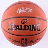 Magic Johnson Signed Basketball (Beckett COA) 5xNBA Champion /Los Angeles Lakers
