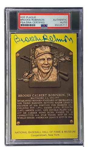 Brooks Robinson Signed 4x6 Baltimore Orioles HOF Plaque Card PSA/DNA 85025711