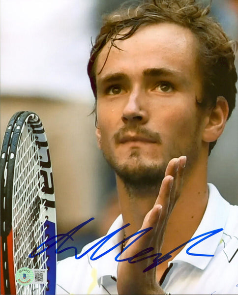 Daniil Medvedev Authentic Signed 8x10 Photo Autographed BAS #BG82406