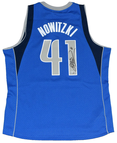DIRK NOWITZKI SIGNED DALLAS MAVERICKS #41 MITCHELL & NESS JERSEY FANATICS
