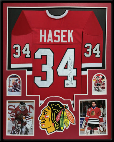 FRAMED CHICAGO BLACKHAWKS DOMINIK HASEK AUTOGRAPHED JERSEY BECKETT HOLO