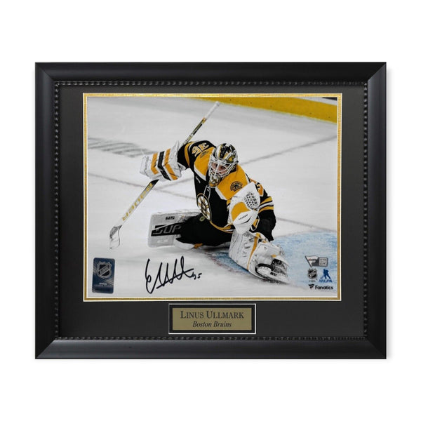 Linus Ullmark Signed Autographed Photograph Framed to 23x27 Fanatics