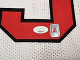 CHICAGO BULLS DENNIS RODMAN AUTOGRAPHED SIGNED WHITE JERSEY JSA STOCK #215737