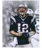 TOM BRADY Autographed New England Patriots "Scream" 16 x 20 Photograph FANATICS