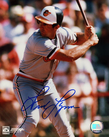 Fred Lynn Signed Baltimore Orioles Batting 8x10 Photo - (SCHWARTZ SPORTS COA)