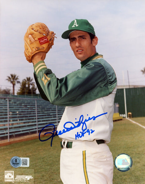 Rollie Fingers Autographed/Signed Oakland Athletics 8x10 Photo Beckett 57390