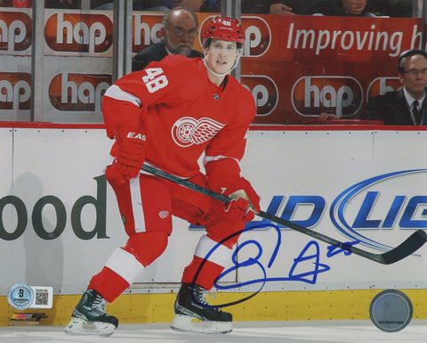 Red Wings Cory Emmerton Authentic Signed 8x10 Horizontal Photo BAS #BV04189