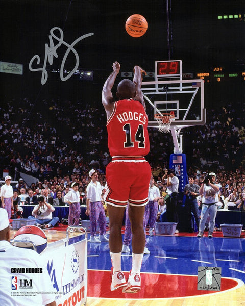 Craig Hodges Signed Bulls 3-PT Contest Shooting 8x10 Photo - (SCHWARTZ COA)