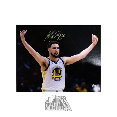 Klay Thompson Autographed Golden State Warriors 16x20 Photo - Fanatics (Arms Up)