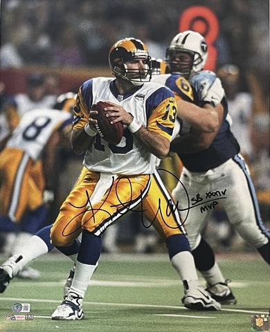 Kurt Warner Autographed St. Louis Rams 16x20 Photo MVP insc. Beckett 42371
