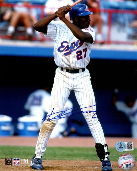 Montreal Expos HOFer VLADIMIR GUERRERO Signed 8x10 Action photo #2 AUTO - BCA