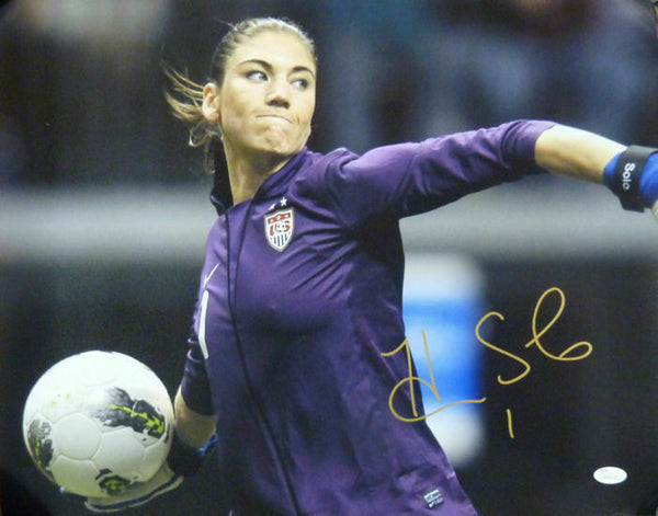 Hope Solo Autographed Team USA Throwing 16x20 Photo JSA 13320