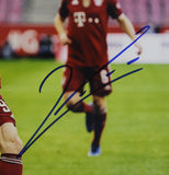 Robert Lewandowski Autographed Bayern Munich 11x14 Photo BAS 39965
