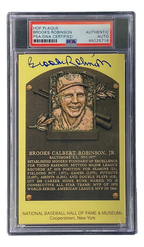 Brooks Robinson Signed 4x6 Baltimore Orioles HOF Plaque Card PSA 85025716