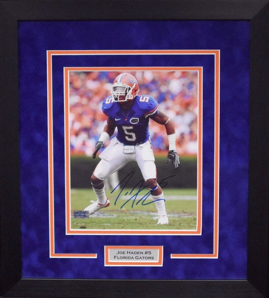 JOE HADEN AUTOGRAPHED FLORIDA GATORS FRAMED 8x10 PHOTO COA