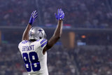 Dez Bryant Signed Dallas Cowboys Throwback Jersey (Beckett) 3xPro Bowl Receiver