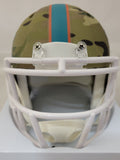 TYREEK HILL SIGNED MIAMI DOLPHINS CAMO SPEED MINI HELMET BECKETT QR