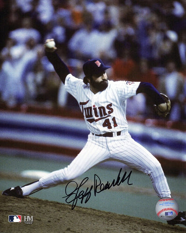 Jeff Reardon Signed Minnesota Twins Pitching Action 8x10 Photo - (SCHWARTZ COA)