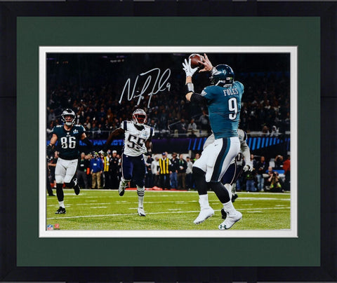 FRMD Nick Foles Eagles Super Bowl LII Champs Signed 16x20 Philly Special Photo