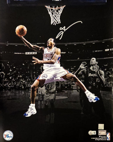 ALLEN IVERSON AUTOGRAPHED SIGNED 16X20 PHOTO 76ERS LAYUP BECKETT WITNESS 220475