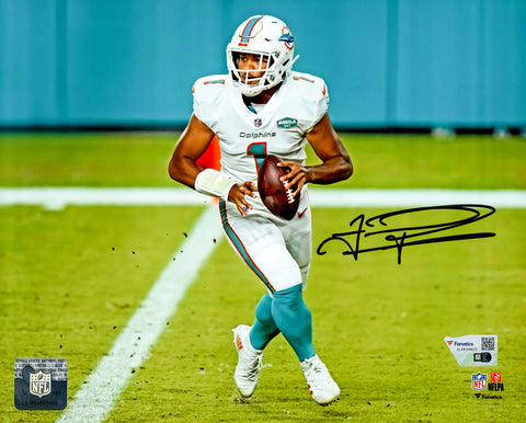 TUA TAGOVAILOA AUTOGRAPHED 8X10 PHOTO MIAMI DOLPHINS FANATICS HOLO STOCK #220687
