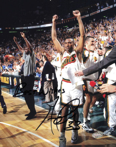 Hersey Hawkins Autographed Signed 8x10 Photo Seattle Supersonics MCS Holo #87287