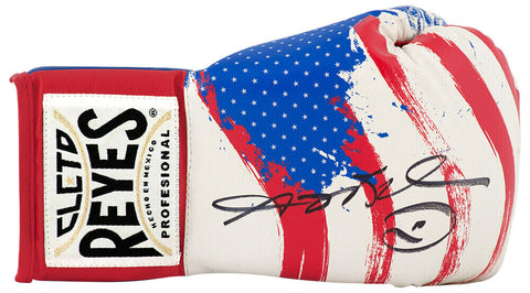 Sugar Ray Leonard Signed Red, White & Blue USA Boxing Glove - (SCHWARTZ COA)