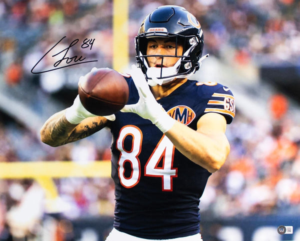Colston Loveland Signed Chicago Bears 16"x 20" Photo (Beckett) ChiTown Tight End