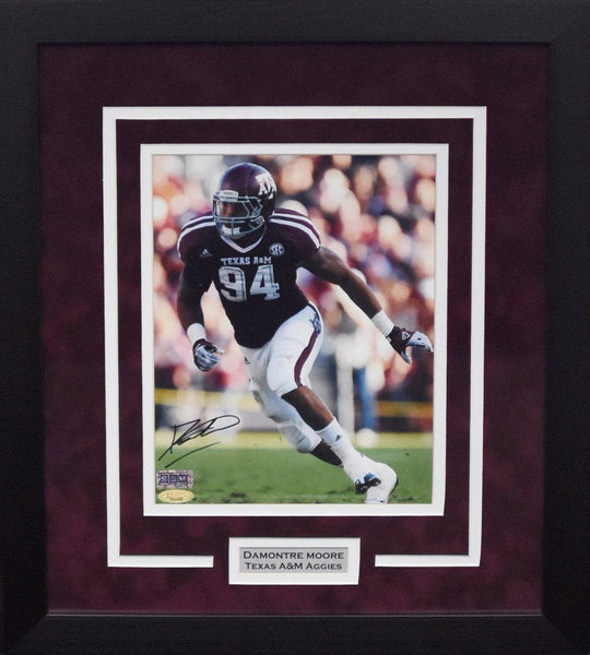 DAMONTRE MOORE AUTOGRAPHED TEXAS A&M AGGIES 8x10 FRAMED PHOTO TRISTAR