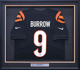 BENGALS JOE BURROW AUTOGRAPHED FRAMED BLACK NIKE JERSEY FANATICS HOLO 218630
