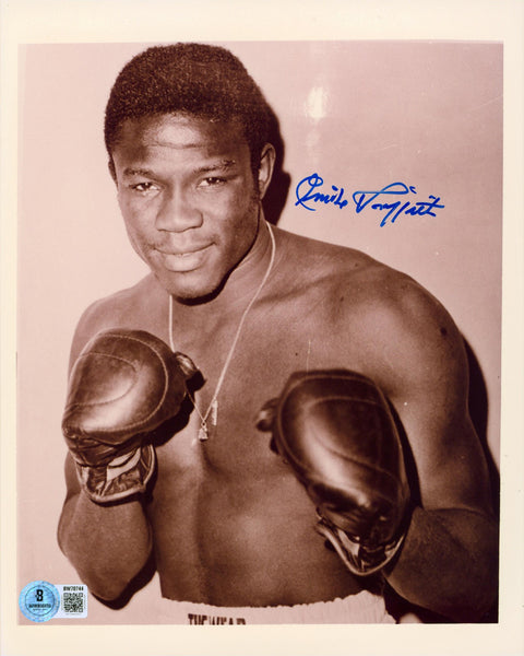 Emile Griffith Authentic Signed 8x10 Vertical Photo Autographed BAS #BW70744