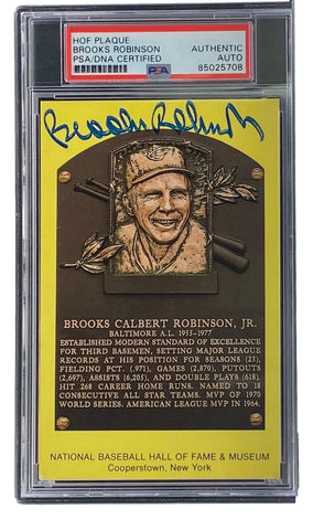 Brooks Robinson Signed 4x6 Baltimore Orioles HOF Plaque Card PSA 85025708