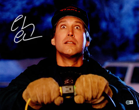 CHEVY CHASE AUTOGRAPHED 16X20 PHOTO VACATION CLARK GRISWOLD BECKETT 234419