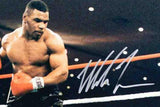 Mike Tyson Signed Boxing 16x20 Photo (Beckett) Iron Mike / 44 Career TKO Wins !