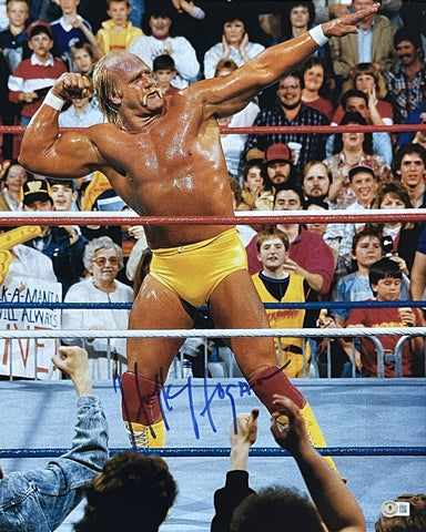 Hulk Hogan Autographed/Signed 16x20 Photo Beckett 42039