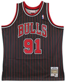 Bulls Dennis Rodman "HOF 2011" Signed Black M&N HWC Swingman Jersey BAS Witness